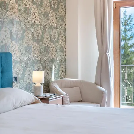 Rasinus 4* 罗卡拉索