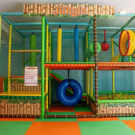 Rasinus Hotell 4*
