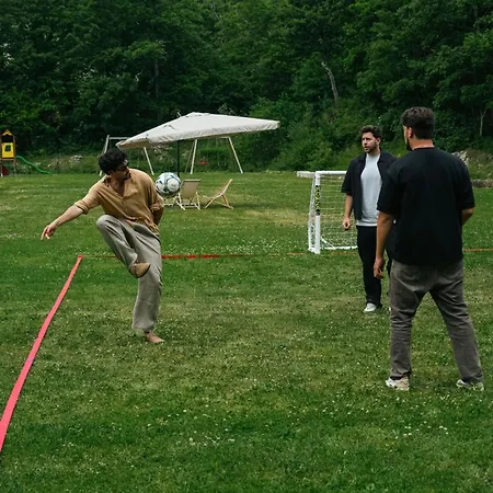 酒店 Rasinus 罗卡拉索